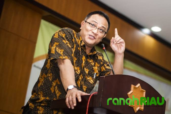 Jumhur ke Istana: Aktivis Buruh Masuk Radar Kabinet?